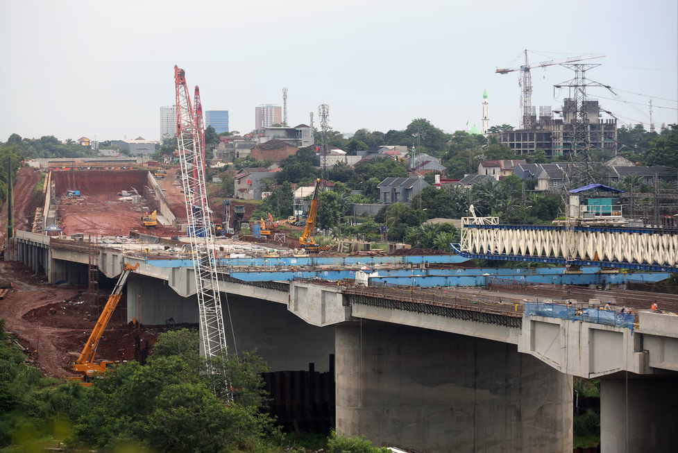 Infrastruktur ambruk dampak mengerikan yang tak terduga