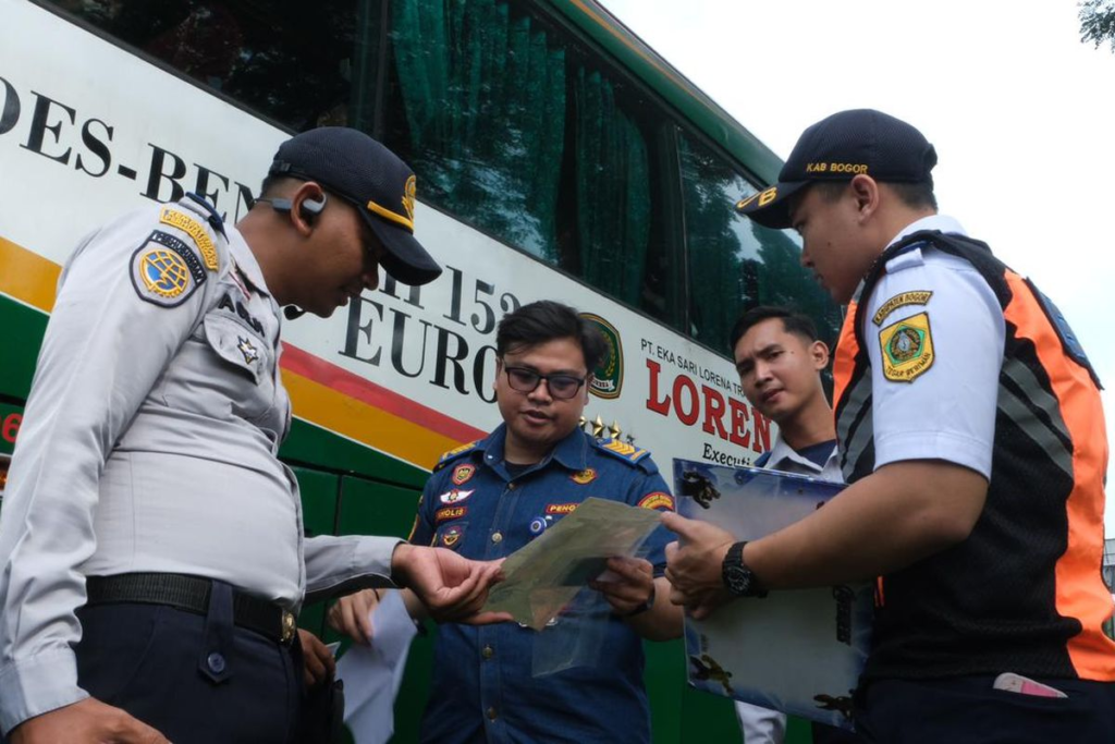 Update Bencana Sumatera: Menhub Dudy Tangani Infrastruktur Medan–Lhokseumawe dengan Cepat & Tanggap