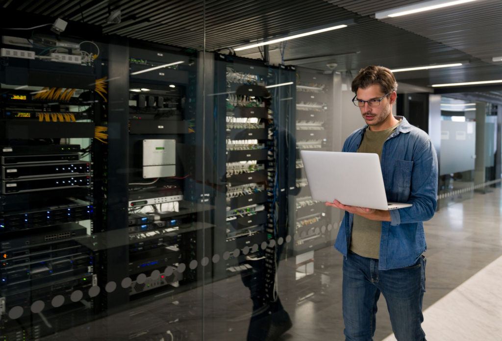5 Prediksi Data Center AI Booming Investasi 2026