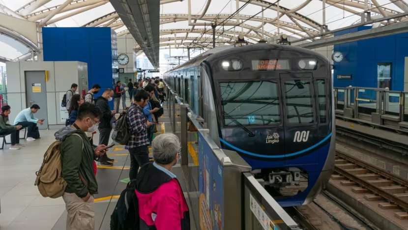 MRT LRT Transjakarta Gratis hingga 1 Januari 2026