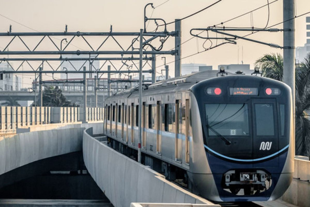 MRT LRT Transjakarta Gratis hingga 1 Januari 2026