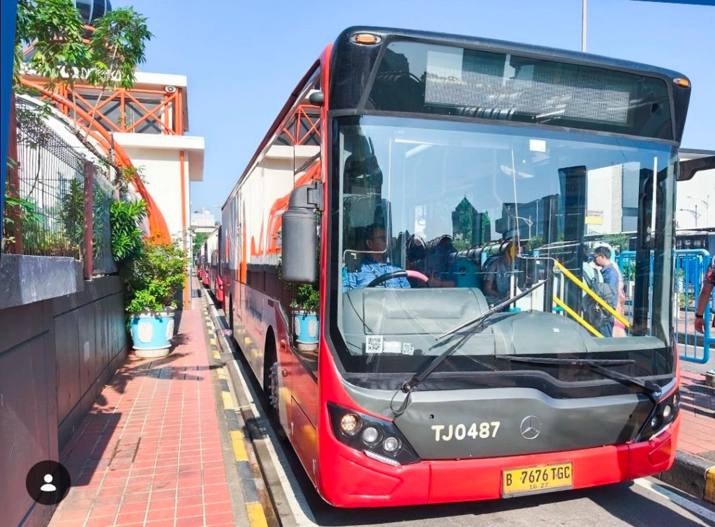 Tarif TransBandara Naik Jadi Rp15.000, PKS Sebut Tetap Termurah ke Bandara Soekarno-Hatta 4 Tarif TransBandara Naik Jadi Rp15.000, PKS Sebut Tetap Termurah ke Bandara Soekarno-Hatta